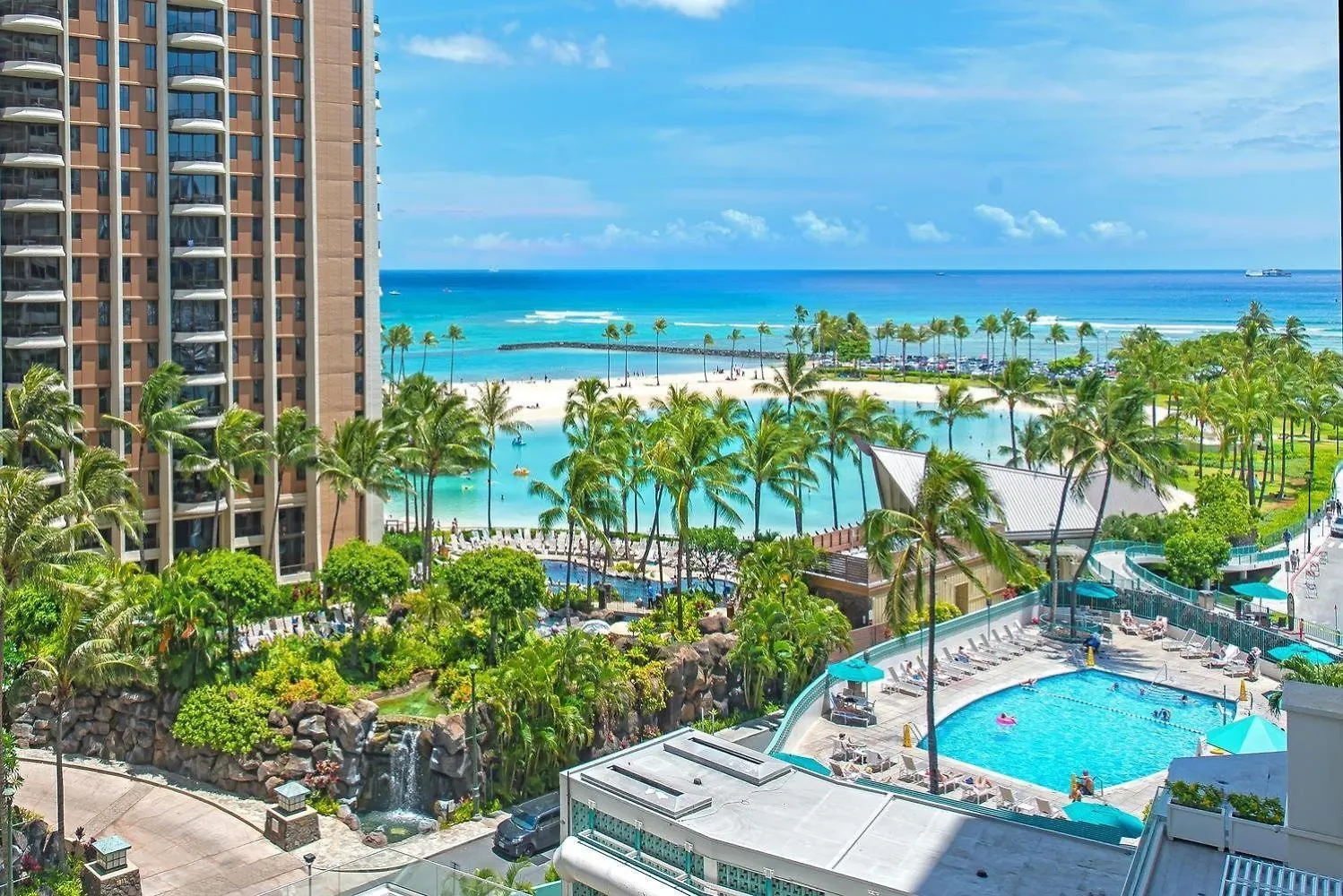 Two Bedroom Condo Overlooking Ala Wai Boat Harbor Гонолулу США